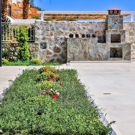 July Villa Kas