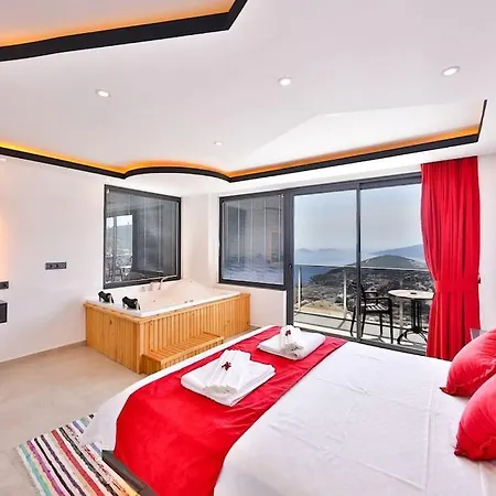 July Kaş